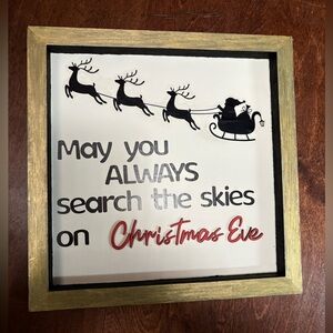 Gold and Black Christmas Eve Wall Decor